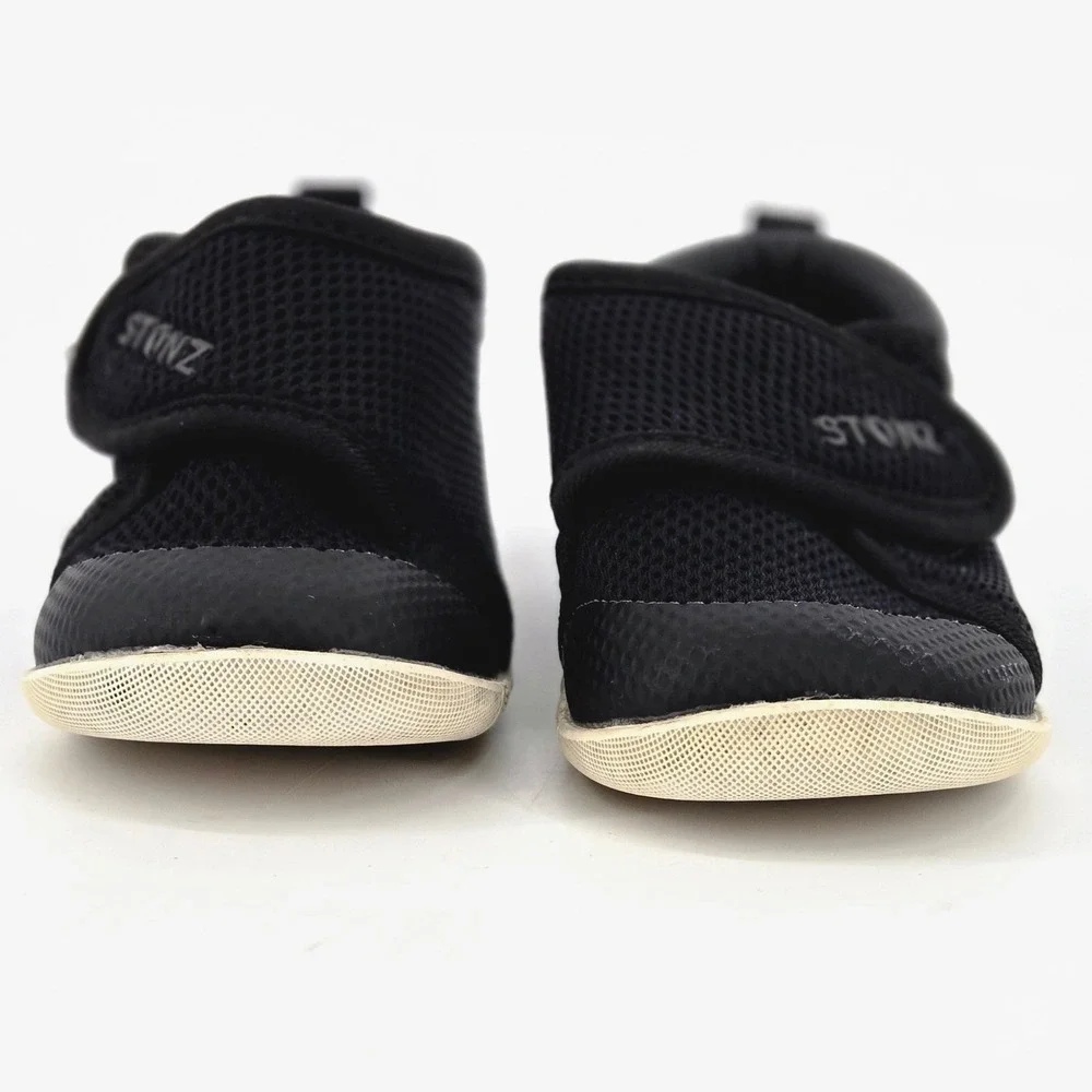 Stonz Cruiser Baby Shoes Black 18-24 M Size 6 Vegan Wide Toe Box Sneakers GUC
